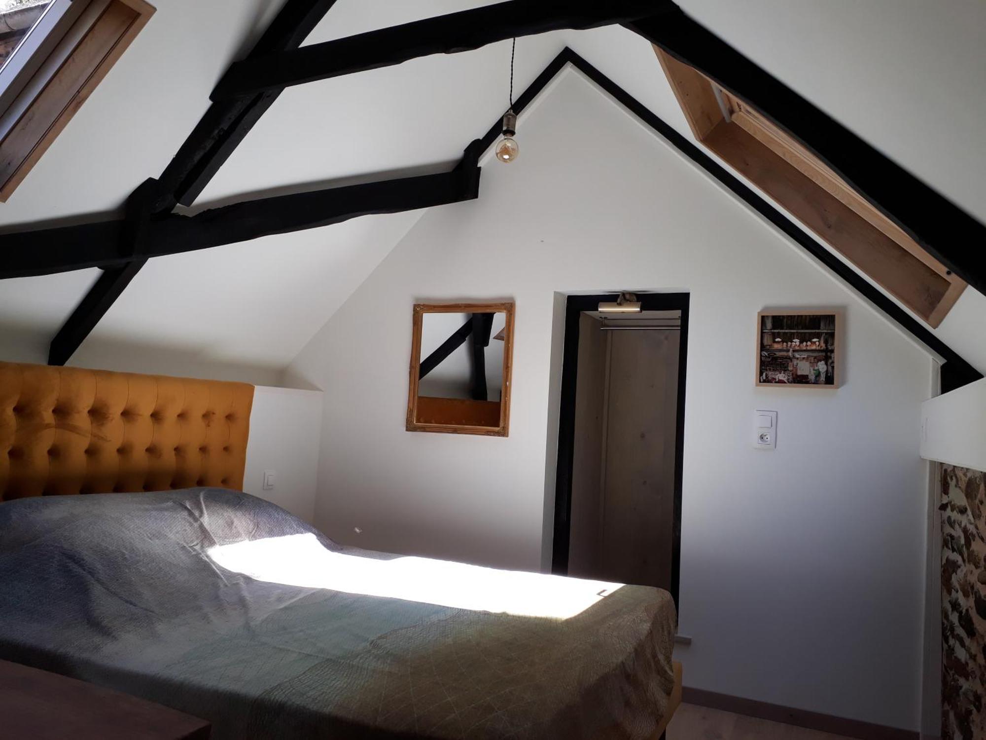 Le Vieux Moulin Bed & Breakfast Goudelin Ruang foto